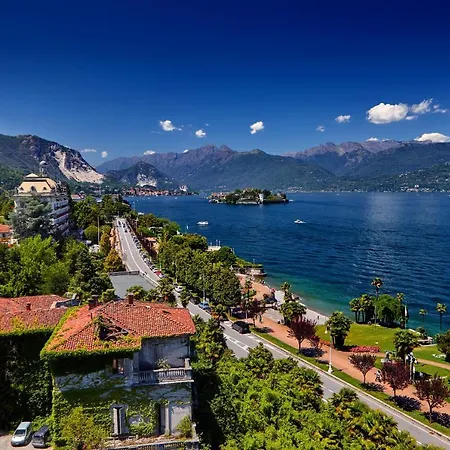 La Finestra Sul Lago - Happy * Stresa