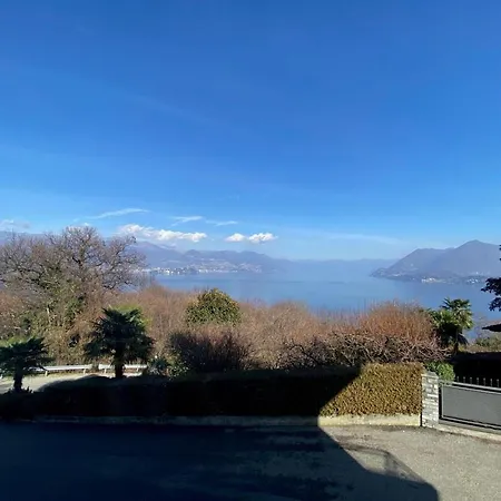 La Finestra Sul Lago - Happy Casa de Férias *